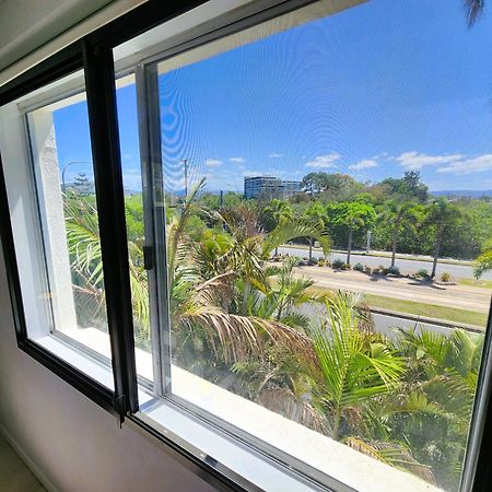 Broadbeach, Stylish Apartment Close To Everything Χρυσή Ακτή Εξωτερικό φωτογραφία
