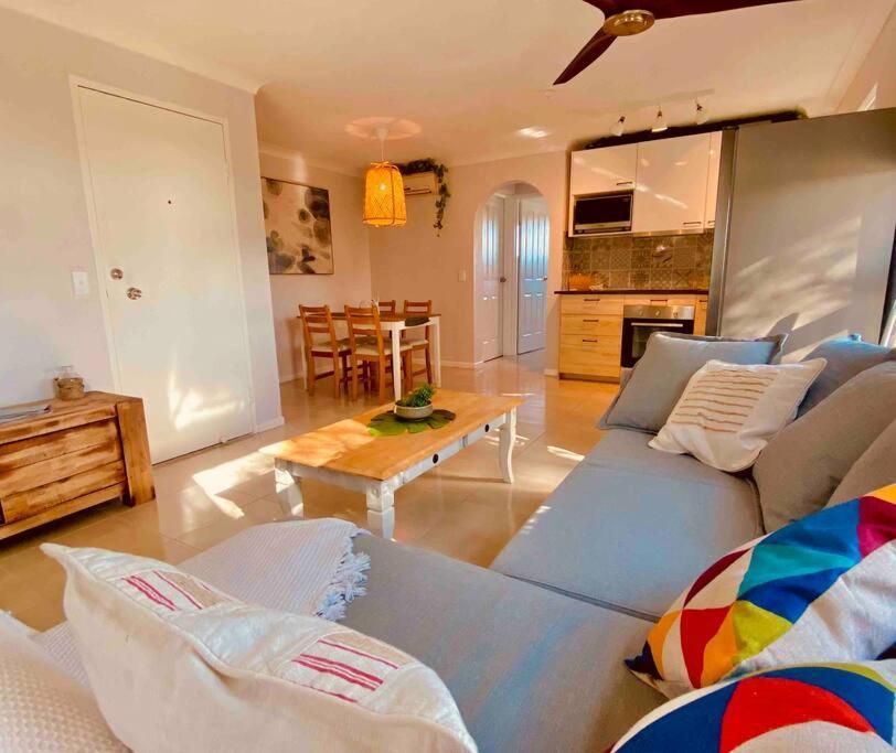 Broadbeach, Stylish Apartment Close To Everything Χρυσή Ακτή Εξωτερικό φωτογραφία