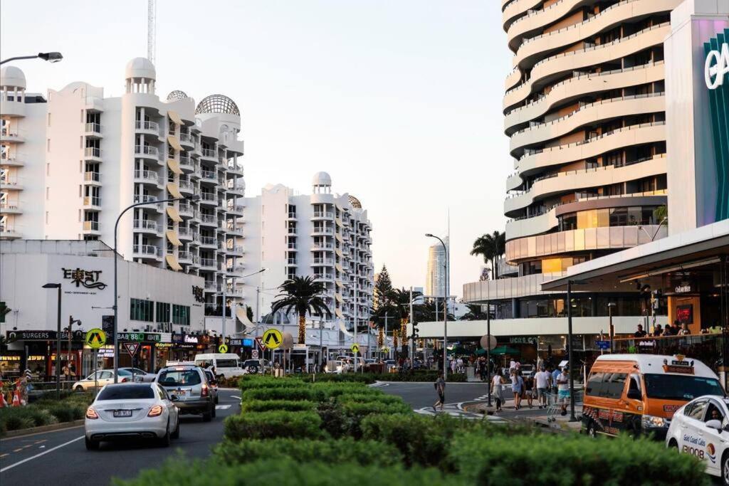Broadbeach, Stylish Apartment Close To Everything Χρυσή Ακτή Εξωτερικό φωτογραφία